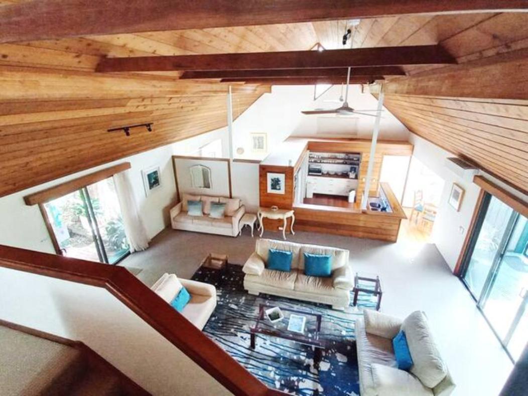 Lake Russell Retreat Emerald Beach Bagian luar foto