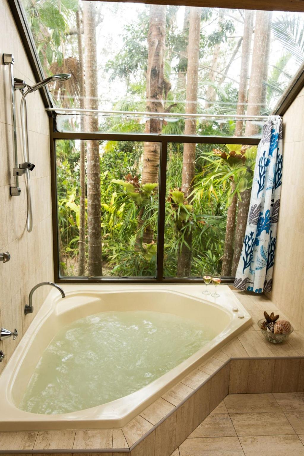 Lake Russell Retreat Emerald Beach Bagian luar foto